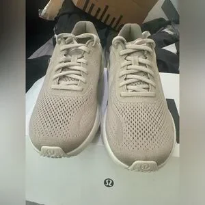 lululemon athletica | Shoes | Lululemon Mens Beyondfeel  display picture 1